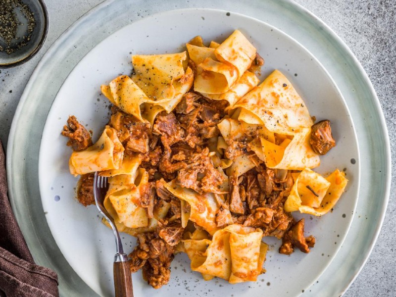 Pasta típica de Florencia con carne de jabalí